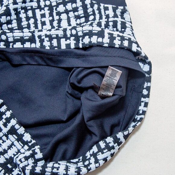 Calvin Klein Sleeveless Top  - Picture 5 of 7